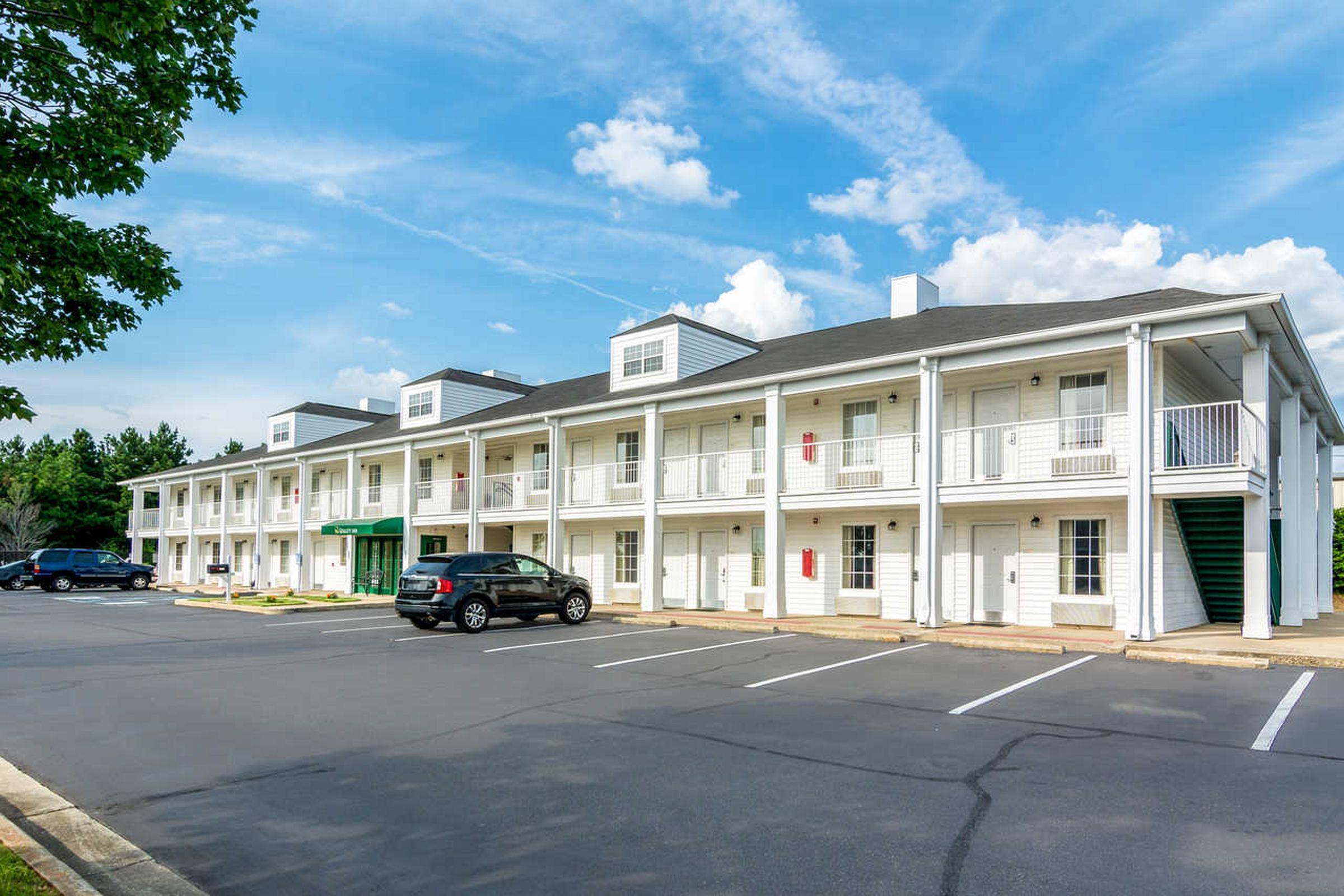 Quality Inn University Area Auburn Exterior photo